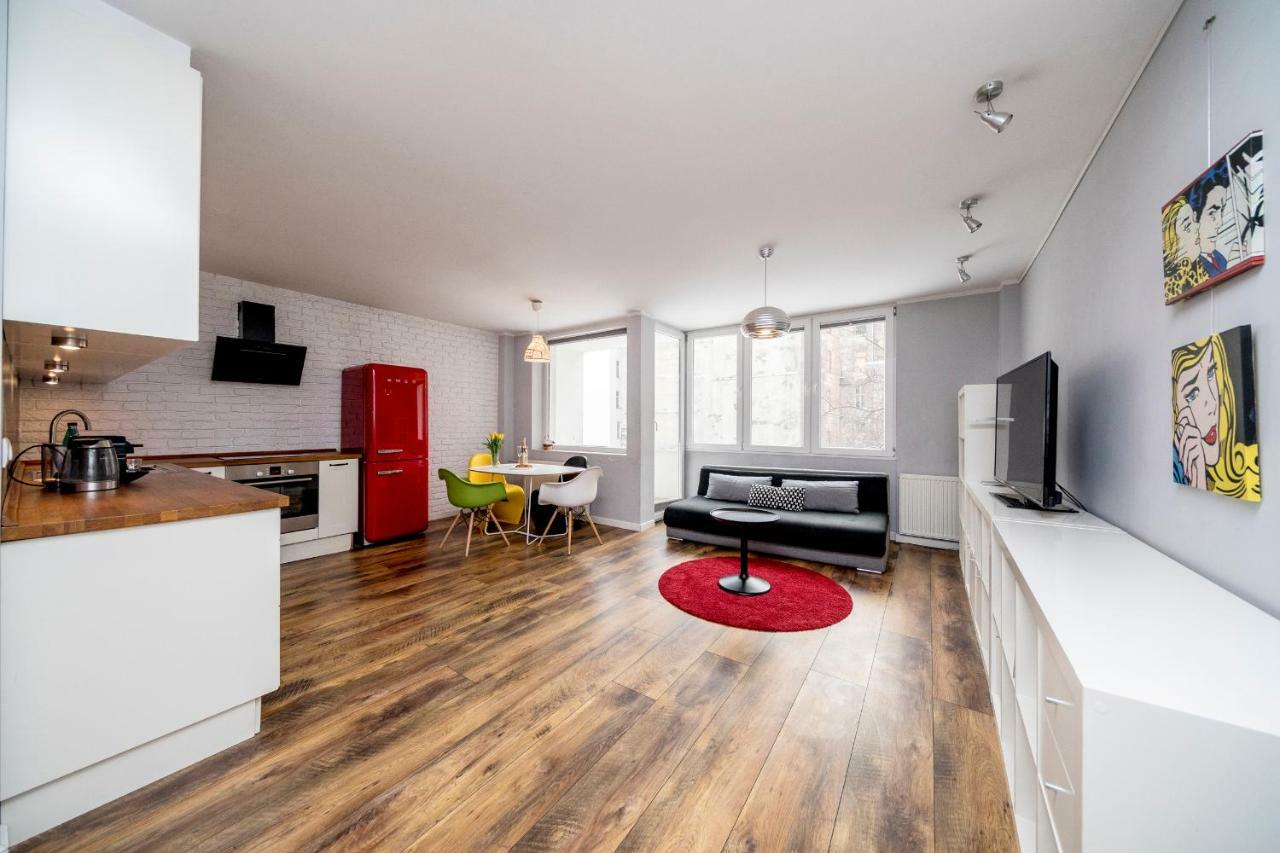 Apartament Ten By Your Freedom วอร์ซอ ภายนอก รูปภาพ